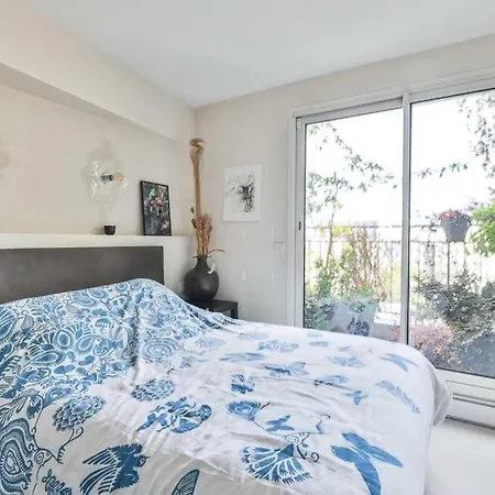 Bright Functional Flat With Balcony- View Pantheon Appartement Parijs